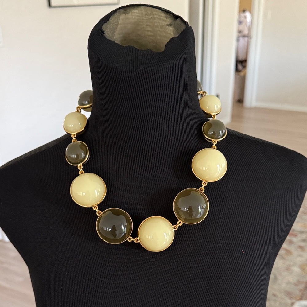 Oscar de la Renta Gold and Cream Necklace